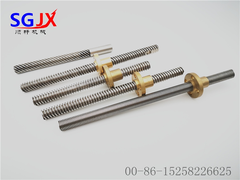 直徑約8mm的Tr88梯（tī）形螺釘 帶黃銅（tóng）螺母